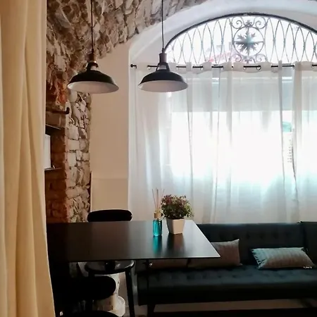 Art Apartment
