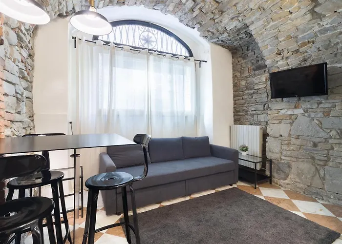 Art Lägenhet Bergamo